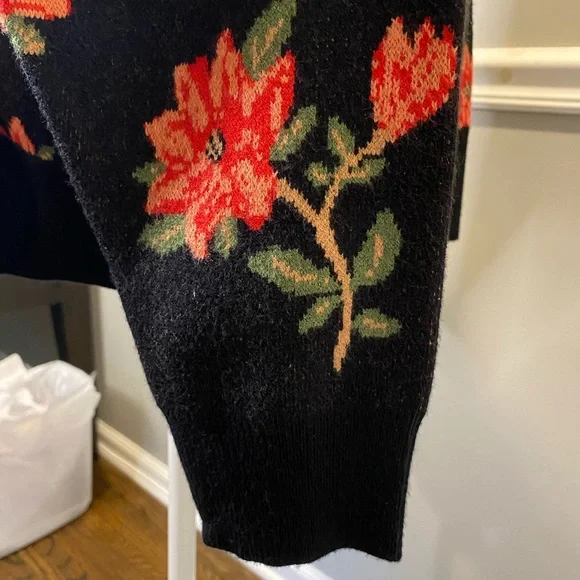 Draper James RSVP Women’s Cardigan Sweater 1X Black Floral Print NWT Plus Size - Picture 4 of 10